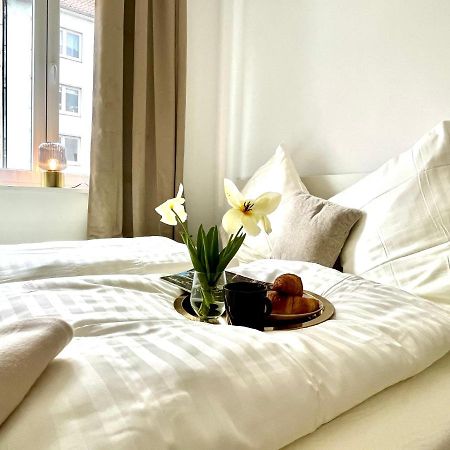 Design Apartment - Parking - Kingsize-Bett - 2X Bad - Zentrum Hanovra Exterior foto
