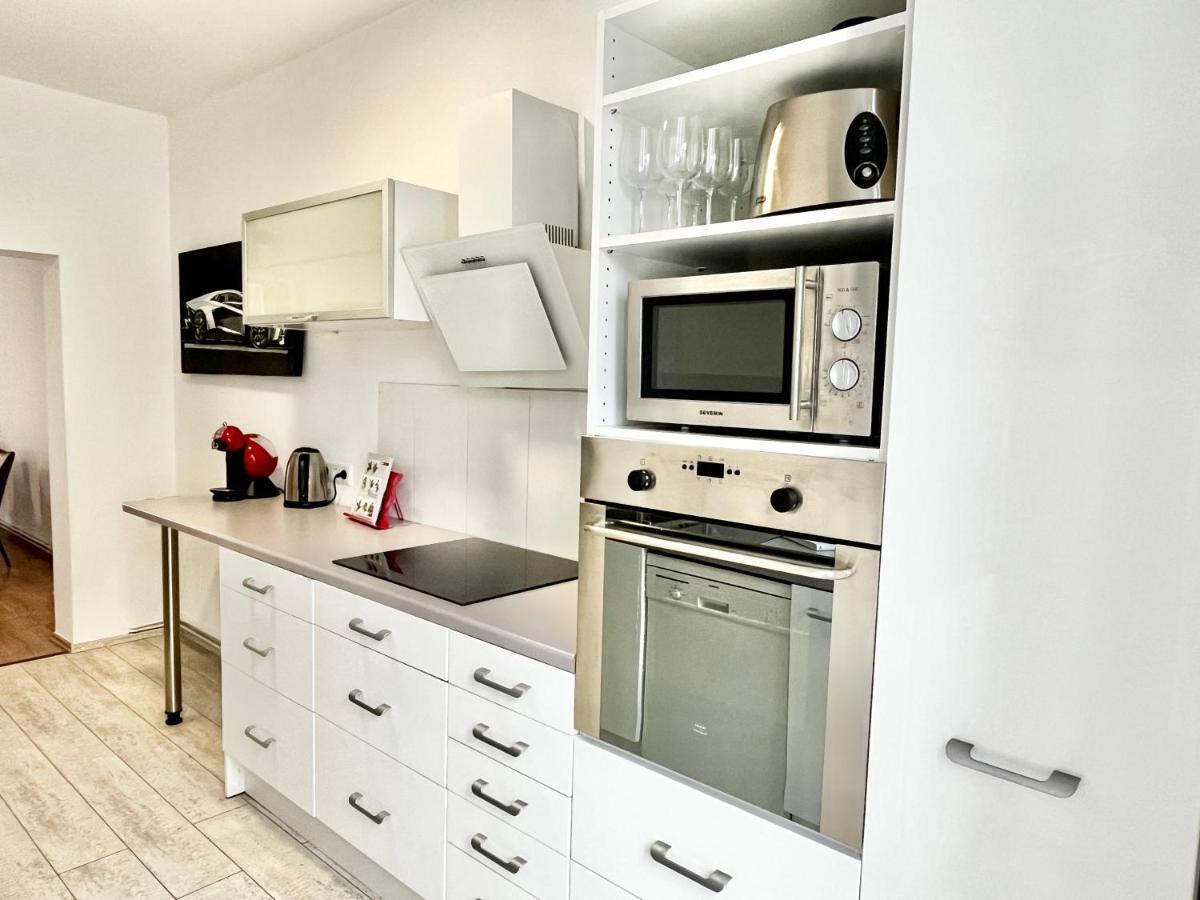 Design Apartment - Parking - Kingsize-Bett - 2X Bad - Zentrum Hanovra Exterior foto