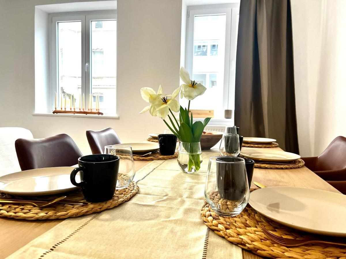 Design Apartment - Parking - Kingsize-Bett - 2X Bad - Zentrum Hanovra Exterior foto